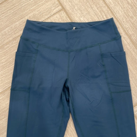 Sketchers yoga pants - Picture 3 of 6